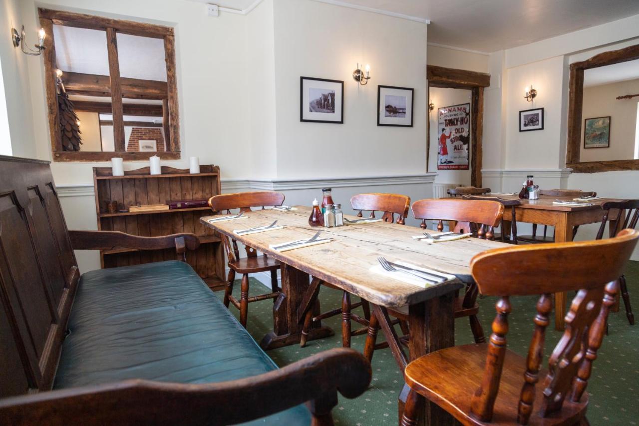 Five Bells Inn, Wrentham エクステリア 写真